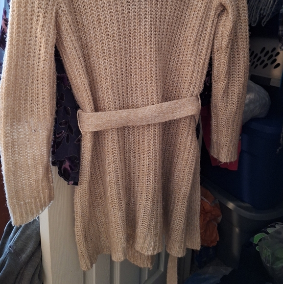 Faded Glory Mid-thigh Cardigan, Shawl Collar, 5 Buttons, Belted, Pockets! - Picture 5 of 7